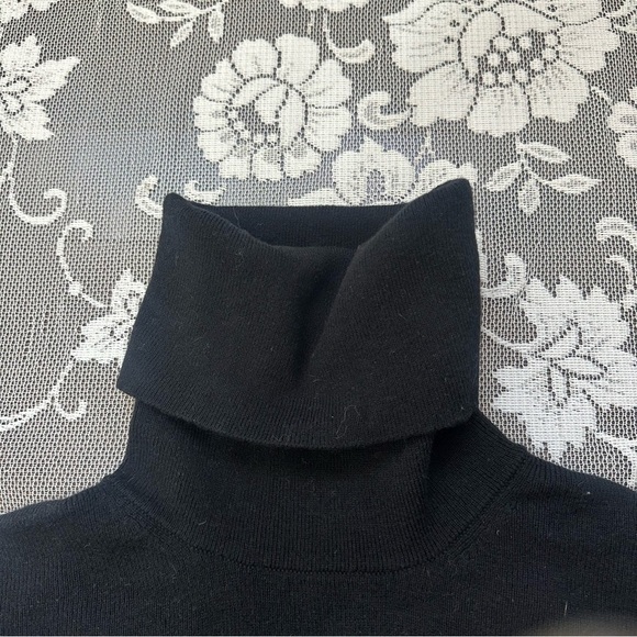 Aritzia Wilfred Merino Wool Turtleneck Sweater Dress in Black Sz XS - Picture 5 of 9